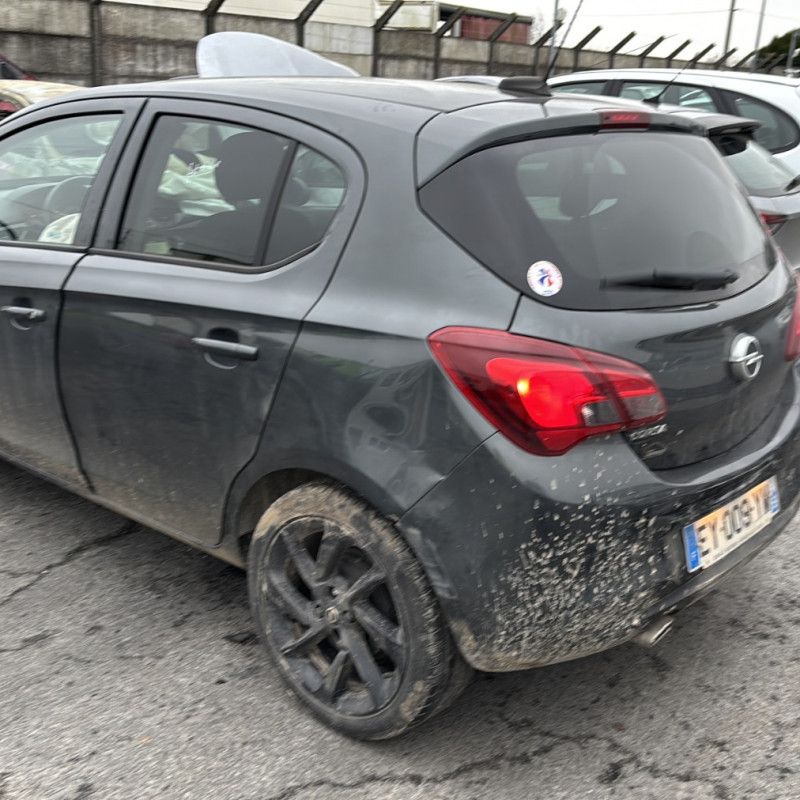 OPEL CORSA E 1.4i - 16V Photo n°4
