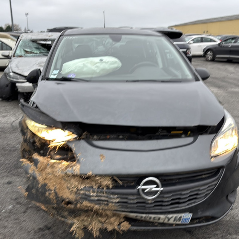 OPEL CORSA E 1.4i - 16V Photo n°8