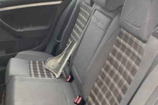 Etrier arriere droit (freinage) VOLKSWAGEN GOLF 5