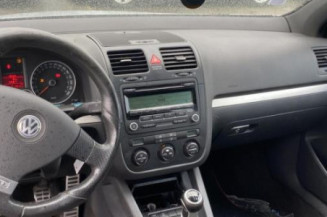 Etrier arriere droit (freinage) VOLKSWAGEN GOLF 5