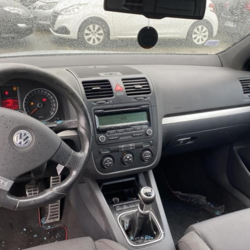 Etrier arriere droit (freinage) VOLKSWAGEN GOLF 5 Photo n°14