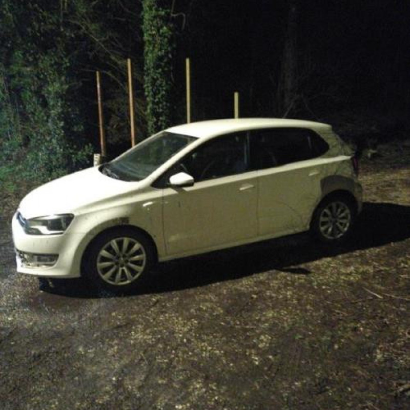 Bloc ABS (freins anti-blocage) VOLKSWAGEN POLO 5 Photo n°3