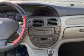 Optique avant principal droit (feux)(phare) RENAULT SCENIC 1