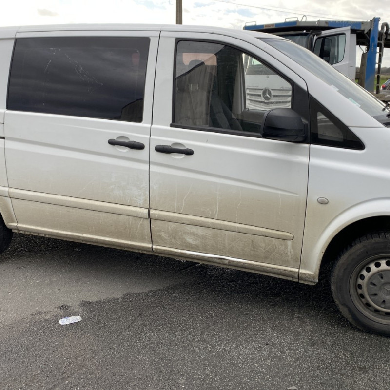 MERCEDES VITO 639 PHASE 1 111 2.2 CDI - 16V TURBO Photo n°17
