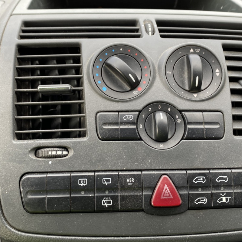 MERCEDES VITO 639 PHASE 1 111 2.2 CDI - 16V TURBO Photo n°24