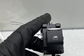 Interrupteur de leve vitre arriere droit FORD FOCUS 4 Photo n°1
