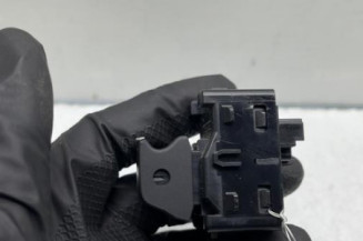 Interrupteur de leve vitre arriere gauche FORD FOCUS 4