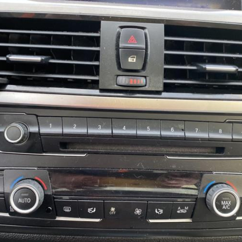 Ecran GPS BMW SERIE 3 F31 Photo n°12