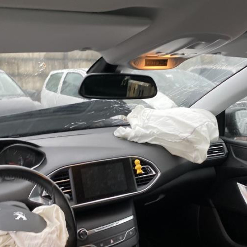 Ecran GPS PEUGEOT 308 2 Photo n°20