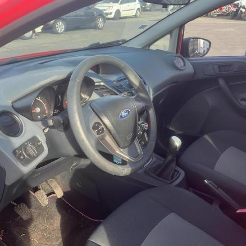 Moteur FORD FIESTA 6 Photo n°10
