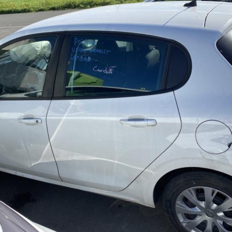 Moteur PEUGEOT 208 1 Photo n°7