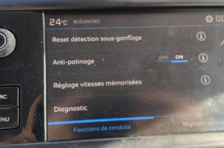 Moteur PEUGEOT 208 1