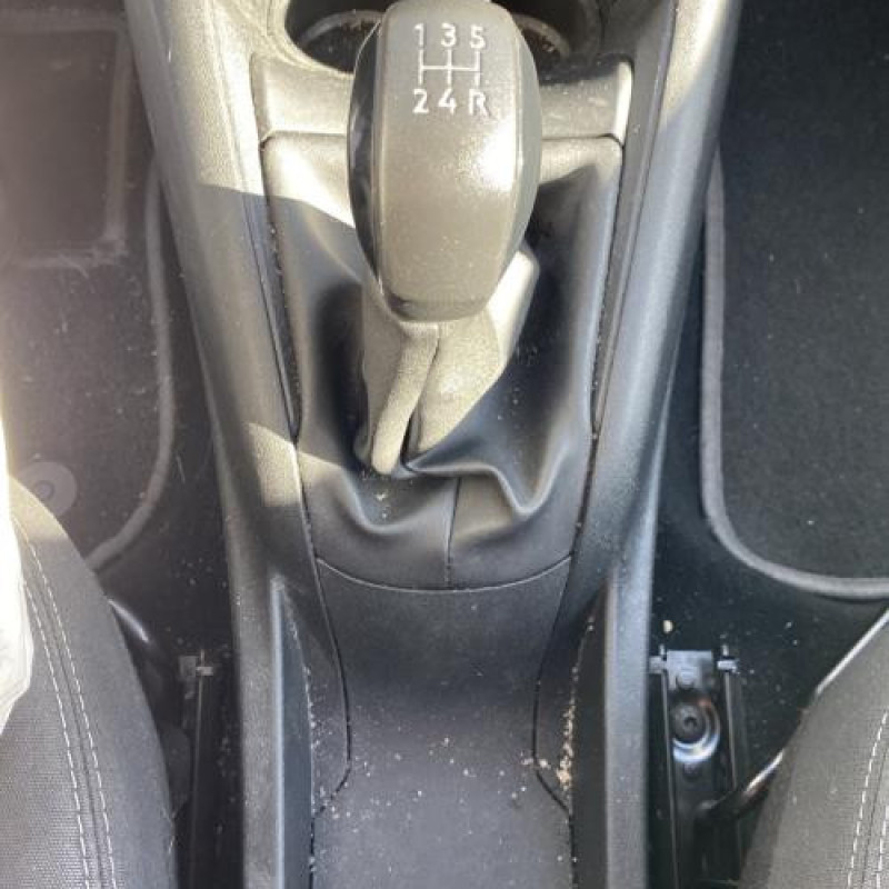 Moteur PEUGEOT 208 1 Photo n°18