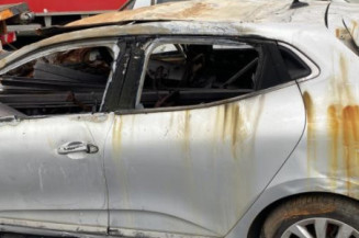 Feu arriere secondaire gauche (feux) RENAULT CLIO 5