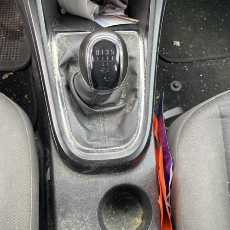 Feu arriere principal droit (feux) OPEL ASTRA J Photo n°19