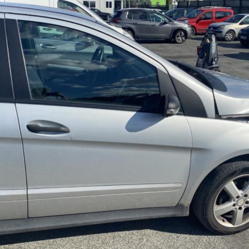 Porte arriere droit MERCEDES CLASSE B 245 Photo n°14