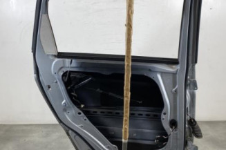 Porte arriere gauche MERCEDES CLASSE B 245
