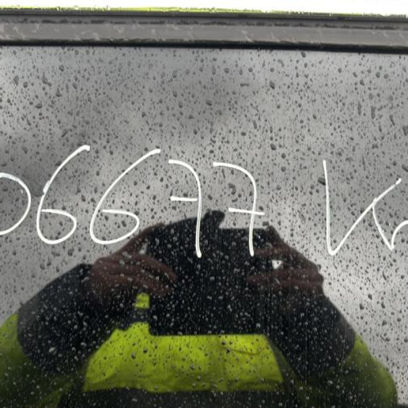 Vitre avant droit VOLKSWAGEN PASSAT 4 Photo n°19