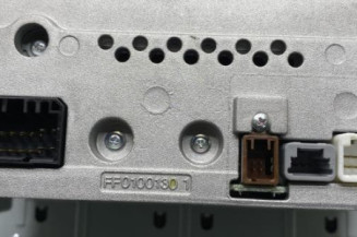 Autoradio d'origine SUZUKI IGNIS 3