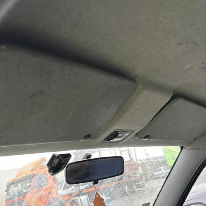 Bouton de warning CITROEN BERLINGO 1 Photo n°19