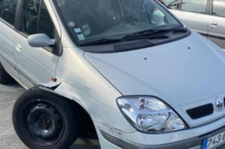 Optique avant principal gauche (feux)(phare) RENAULT SCENIC 1