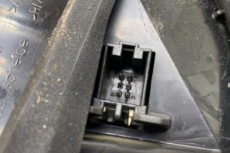 Feu arriere secondaire gauche (feux) AUDI Q3 2