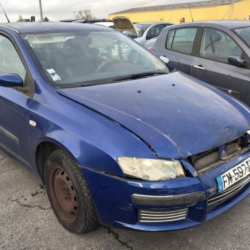 Feu arriere principal gauche (feux) FIAT STILO Photo n°5