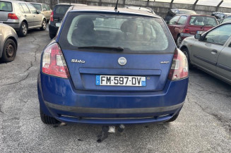 Feu arriere principal gauche (feux) FIAT STILO