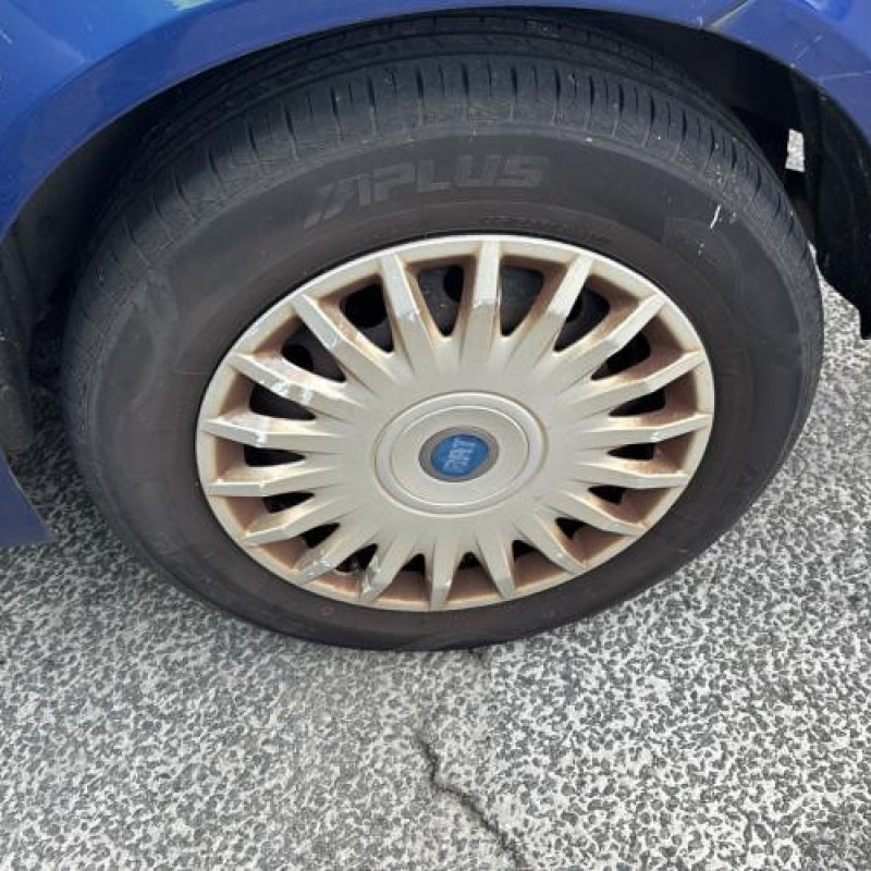 Feu arriere principal gauche (feux) FIAT STILO Photo n°16