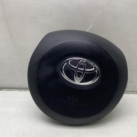 Air bag conducteur TOYOTA YARIS 3 Photo n°1