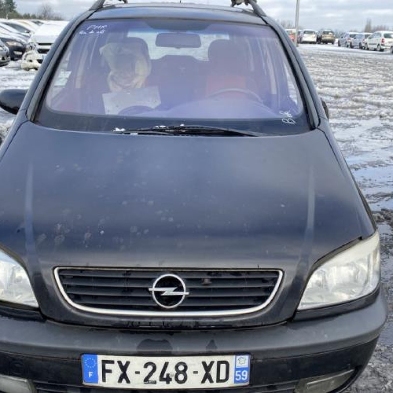 Feu arriere principal gauche (feux) OPEL ZAFIRA A Photo n°11