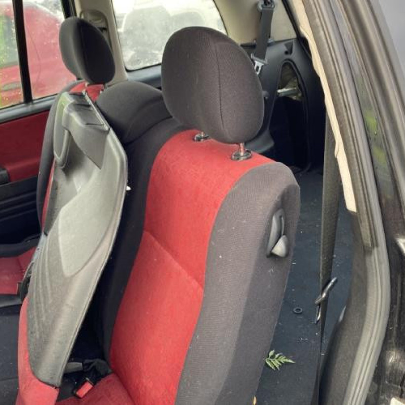 Feu arriere principal gauche (feux) OPEL ZAFIRA A Photo n°14