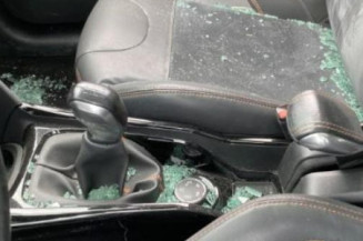 Boite de vitesses PEUGEOT 2008 1