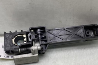Poignee porte arriere droit NISSAN QASHQAI 1