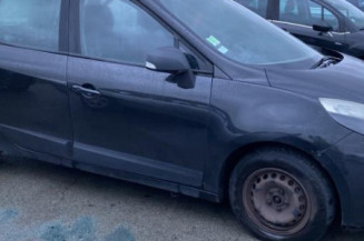 Plage arriere RENAULT SCENIC 3