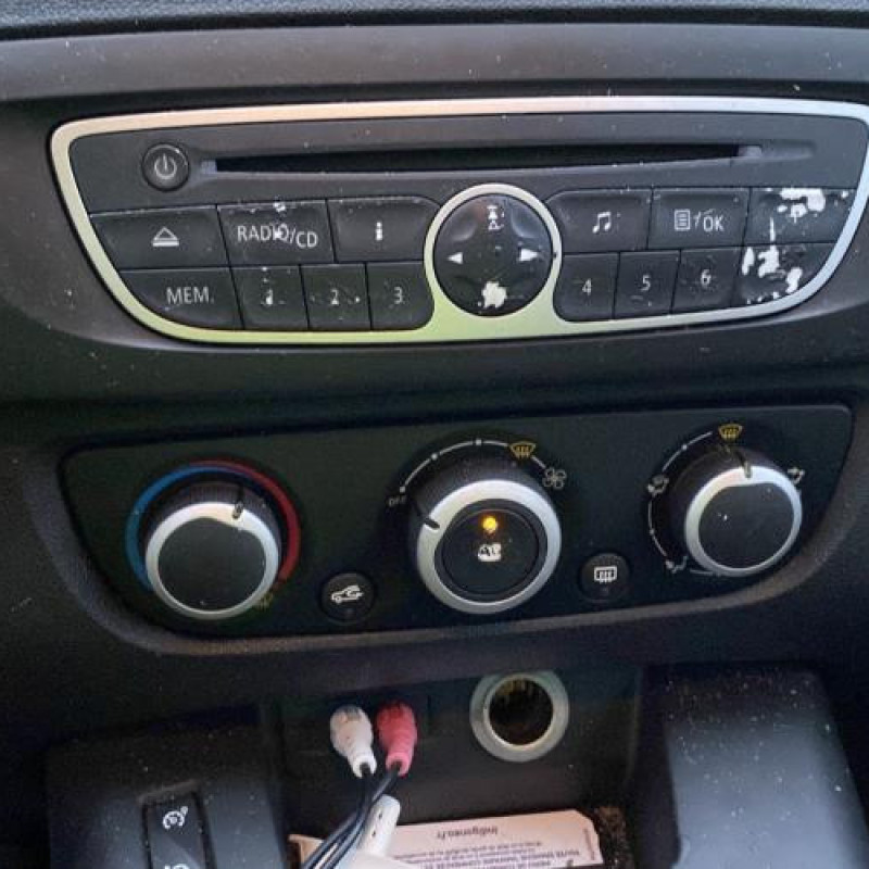 Plage arriere RENAULT SCENIC 3 Photo n°18
