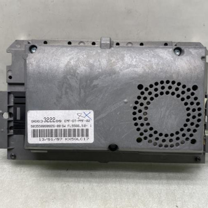 Ecran GPS PEUGEOT 607 Photo n°2