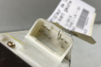 Interrupteur de leve vitre avant gauche TOYOTA YARIS 1