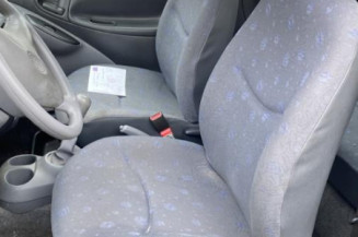 Interrupteur de leve vitre avant gauche TOYOTA YARIS 1