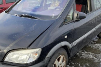 Feu arriere stop central OPEL ZAFIRA A