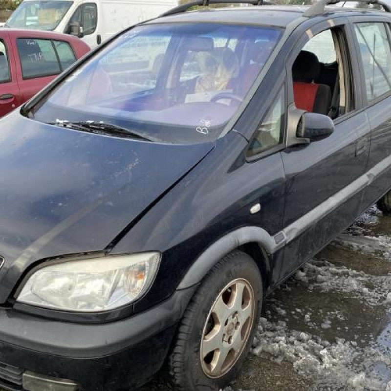 Feu arriere stop central OPEL ZAFIRA A Photo n°5