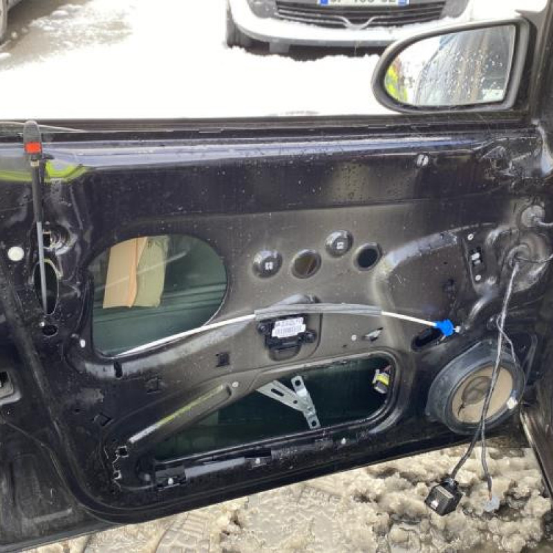 Feu arriere stop central OPEL ZAFIRA A Photo n°13