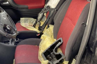Feu arriere stop central OPEL ZAFIRA A