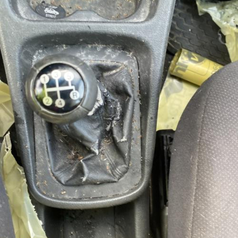 Feu arriere stop central OPEL ZAFIRA A Photo n°20