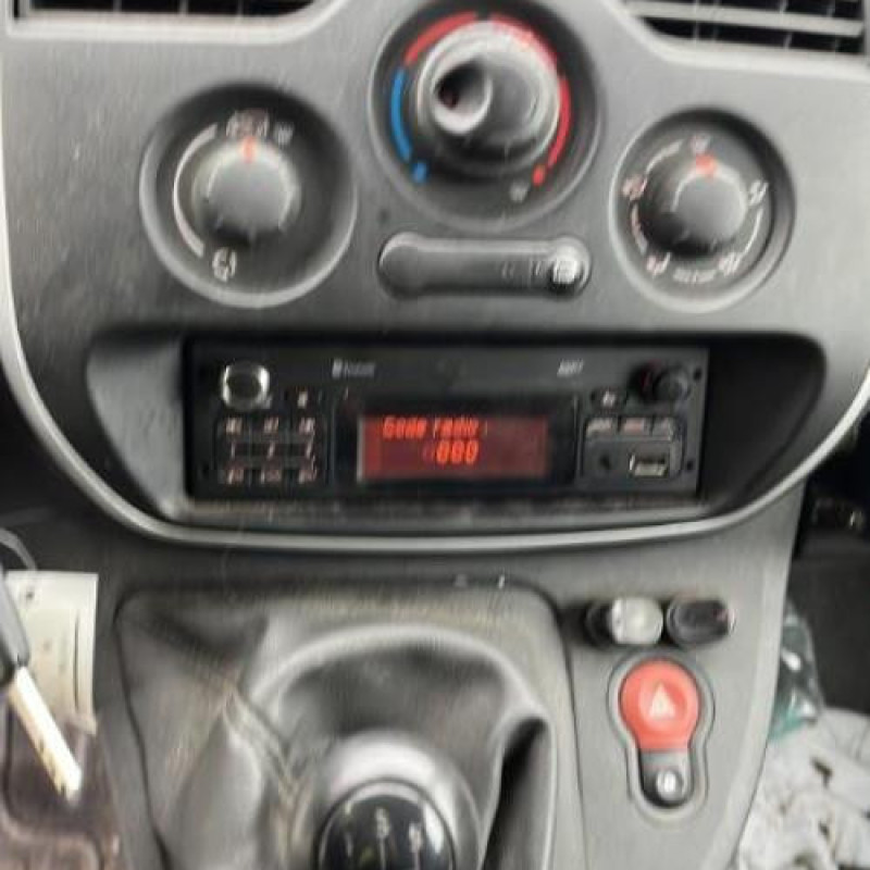 Feu arriere principal droit (feux) RENAULT KANGOO 2 Photo n°10