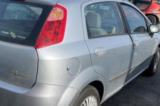 Feu arriere principal droit (feux) FIAT GRANDE PUNTO