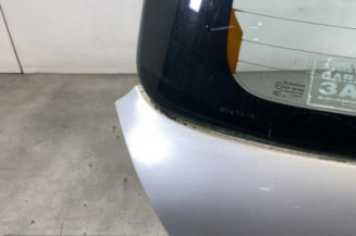 Malle/Hayon arriere SUZUKI SWIFT 3