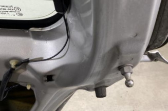 Malle/Hayon arriere SUZUKI SWIFT 3