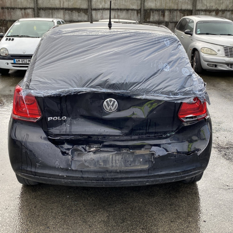 VOLKSWAGEN POLO 5 PHASE 1 1.2 TDI - 12V TURBO Photo n°5