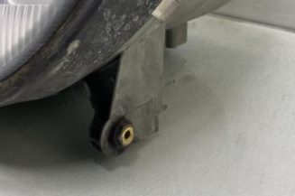 Optique avant principal gauche (feux)(phare) MERCEDES CLASSE E 210